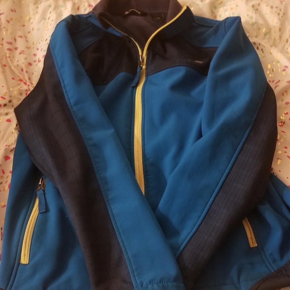 3/$20 Awesome uni- sex kids snozu jacket